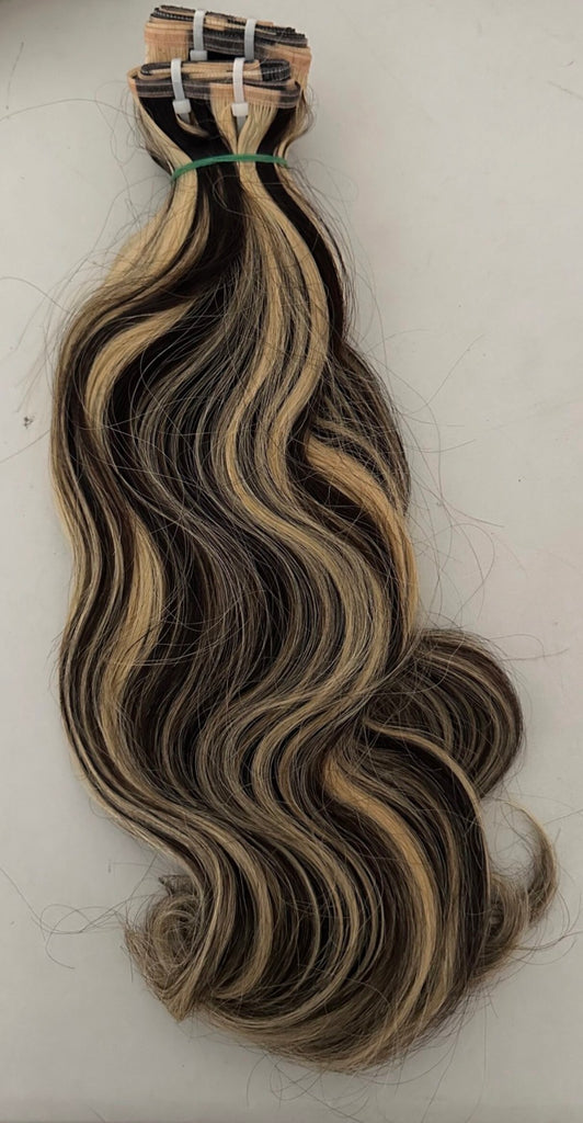 Pre-Highlighted Cambodian Wavy Clip Ins